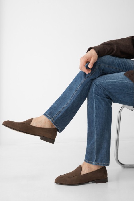 лоферы  по цене 108600 руб вид справа