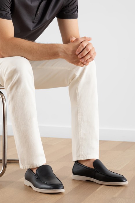 лоферы  от бренда fargoni вид слева