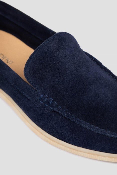 лоферы  из кожи спереди