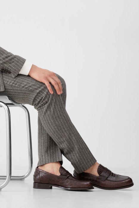 лоферы  от бренда artioli вид слева