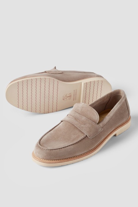 лоферы  из кожи спереди