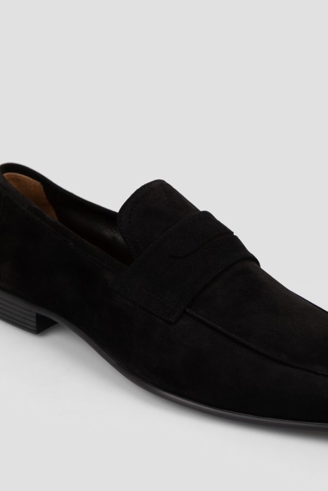 лоферы  из кожи спереди