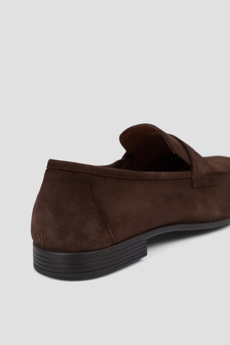 лоферы  из кожи спереди