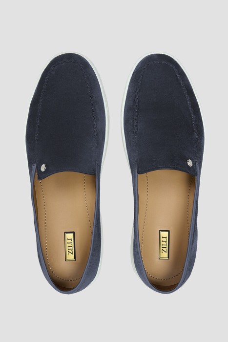 Товар синего цвета с внутренней стороны