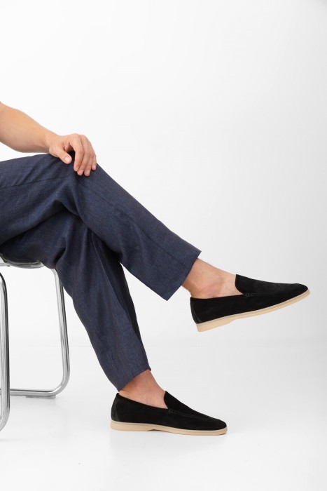 лоферы  по цене 28500 руб вид справа