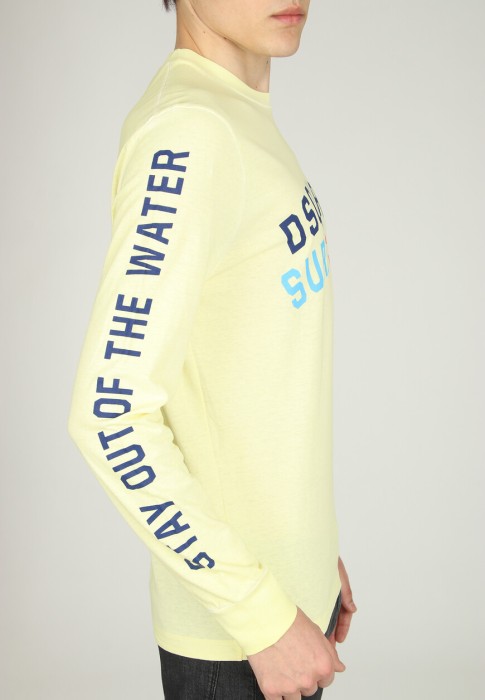 Товар желтого цвета с внутренней стороны