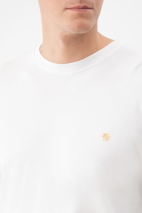 лонгслив  из англии вид сбоку