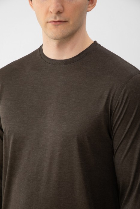 лонгслив  из италии вид сбоку