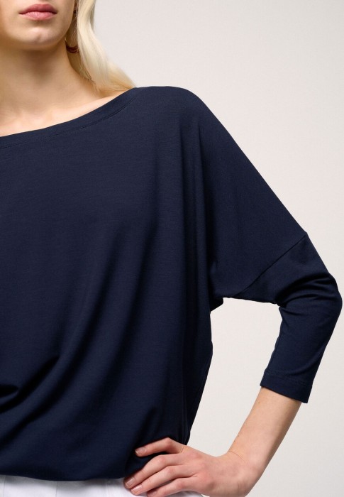 лонгслив  из проверенных материалов спереди