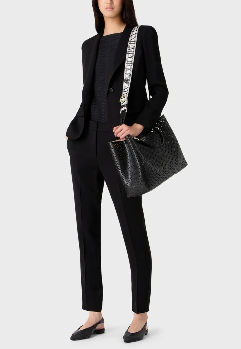 лонгслив  от бренда emporio armani вид слева