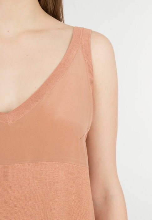 Продукция для женщин фото