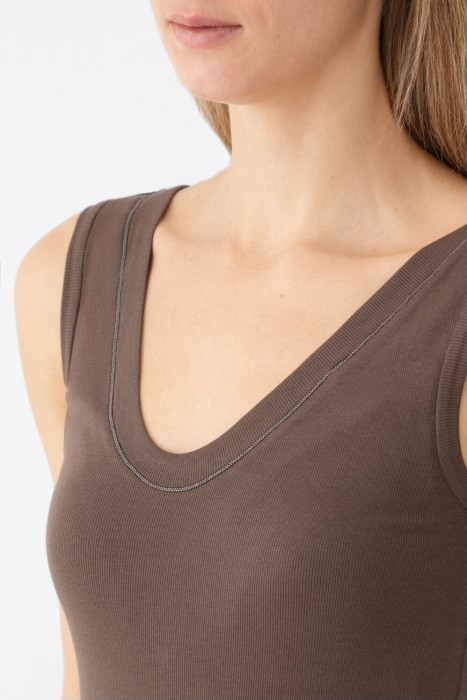 майка  из италии вид сбоку