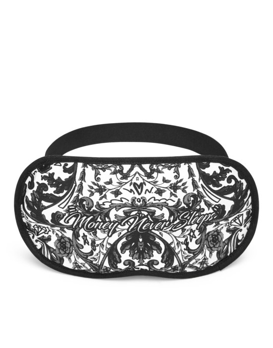 Товар черного цвета с внутренней стороны