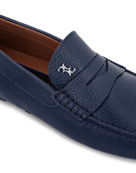 Товар синего цвета с внутренней стороны