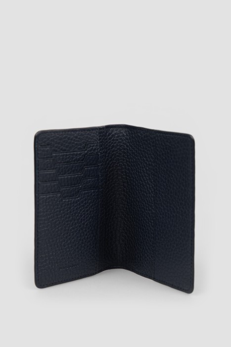 Товар синего цвета с внутренней стороны