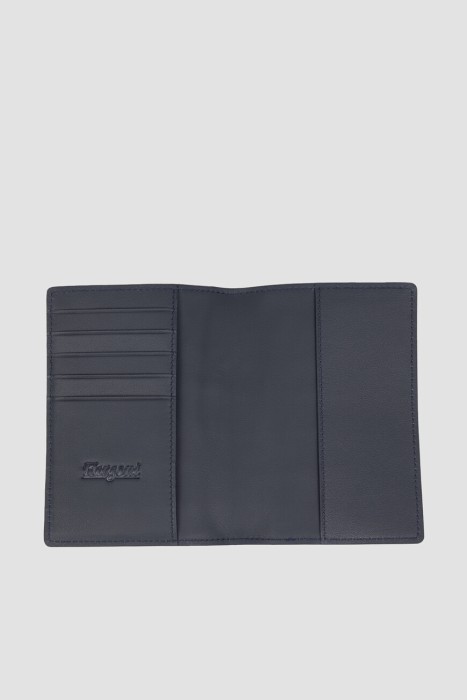 Товар синего цвета с внутренней стороны