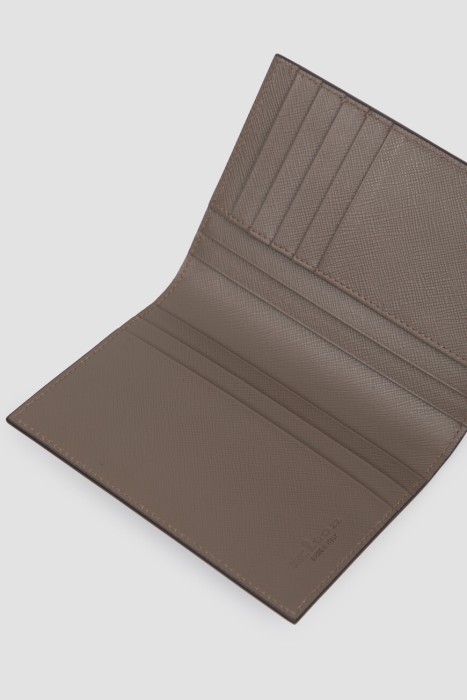 обложка для паспорта  из кожи спереди