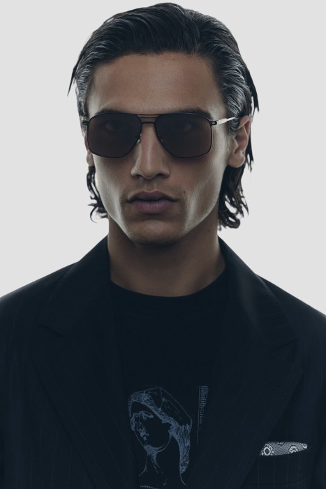 очки  модель из линейки «портняжный закат» (`sartorial sunset`) от бренда brunello cucinelli вид слева