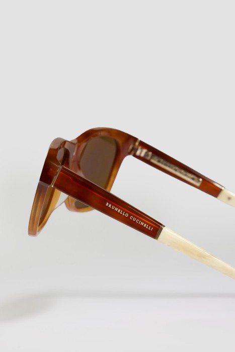 очки  модель из линейки `sartorial sunset` из италии вид сбоку