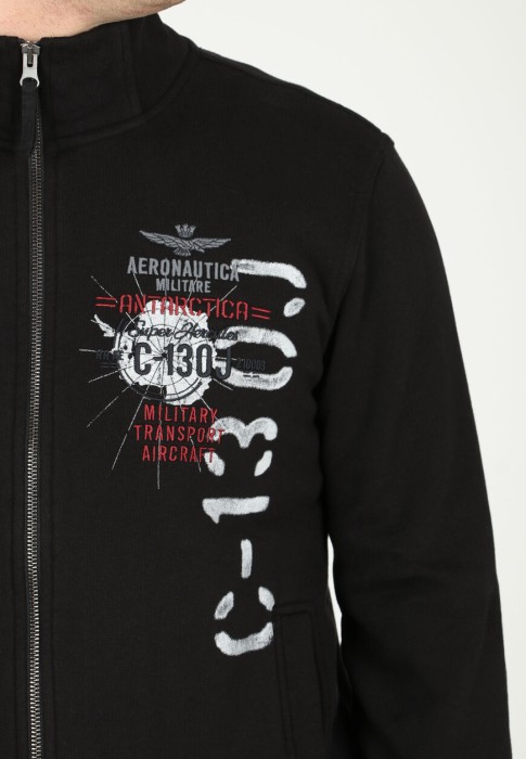 олимпийка  универсального стиля с лицевой стороны