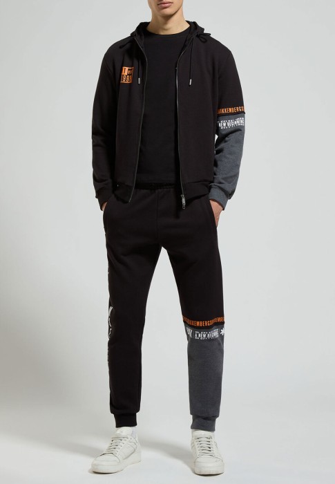 олимпийка  от бренда bikkembergs вид слева