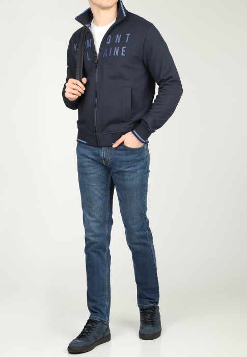 олимпийка  из италии вид сбоку