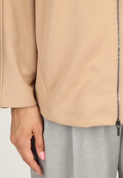 Продукция для женщин фото