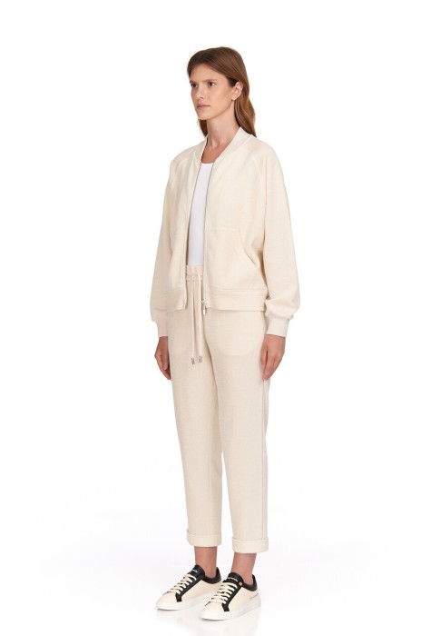 олимпийка  от бренда peserico вид слева