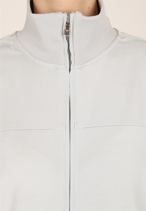 Товар голубого цвета с внутренней стороны