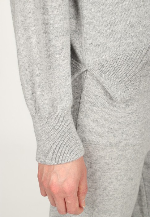 олимпийка  из проверенных материалов спереди