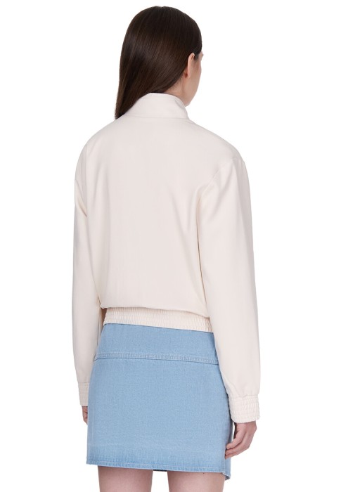 олимпийка  из италии вид сбоку