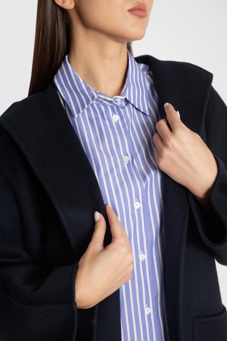 пальто  без застежки из италии вид сбоку