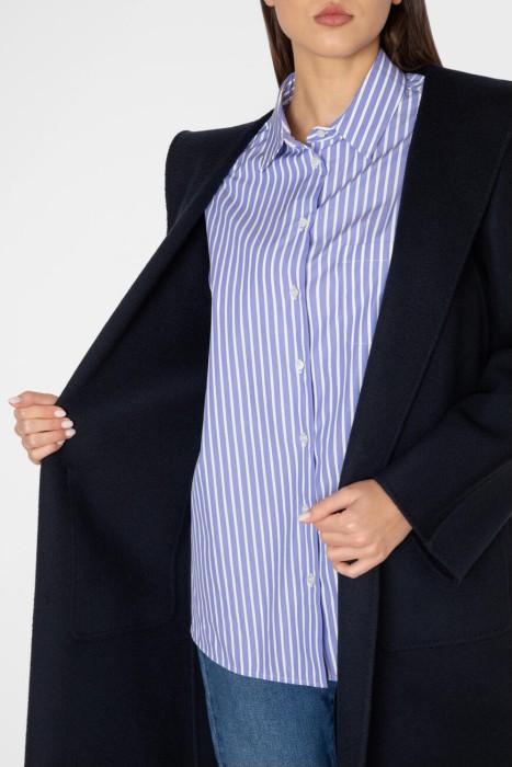 пальто  без застежки из кашемира спереди