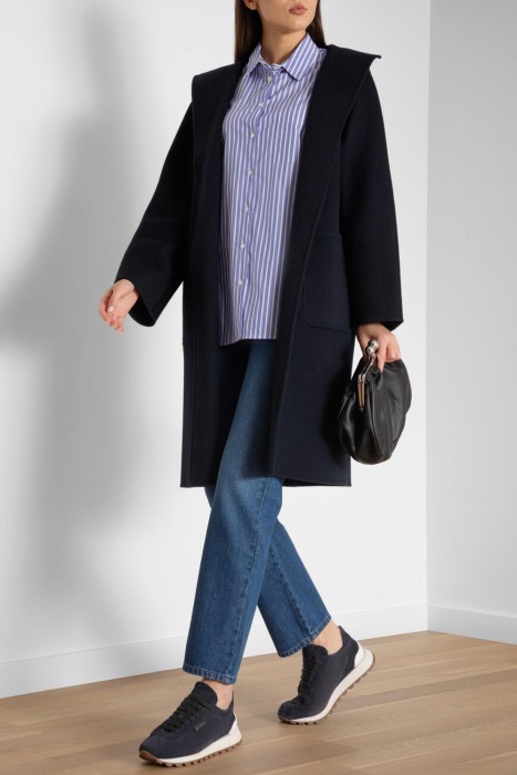 Продукция для женщин фото