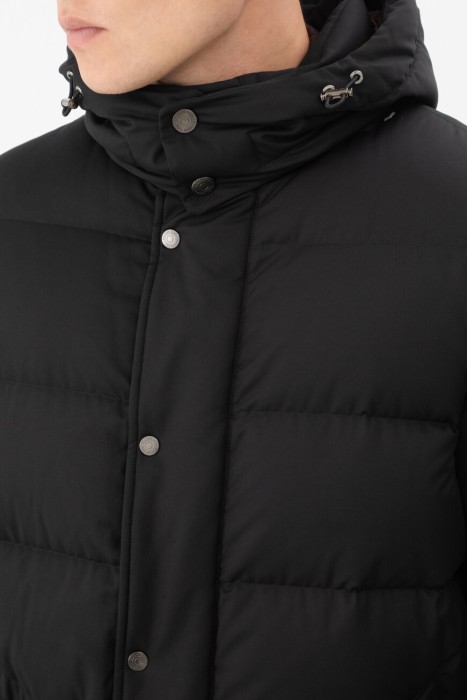 пальто  модель из коллекции sr luxury tech из италии вид сбоку