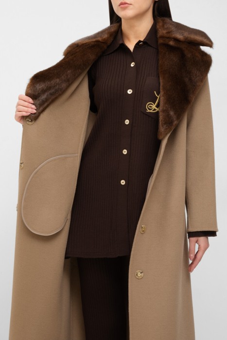 Продукция для женщин фото