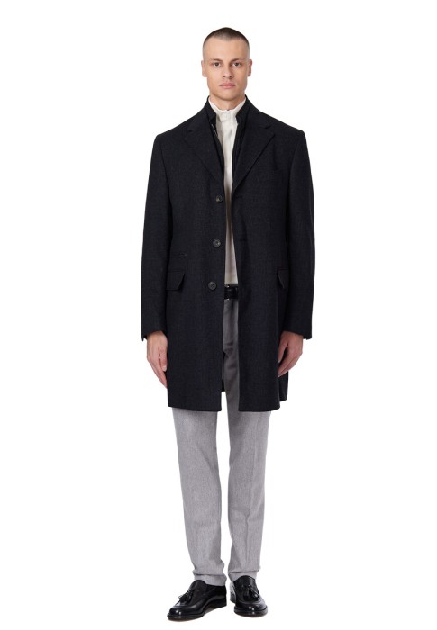 пальто  от бренда corneliani вид слева