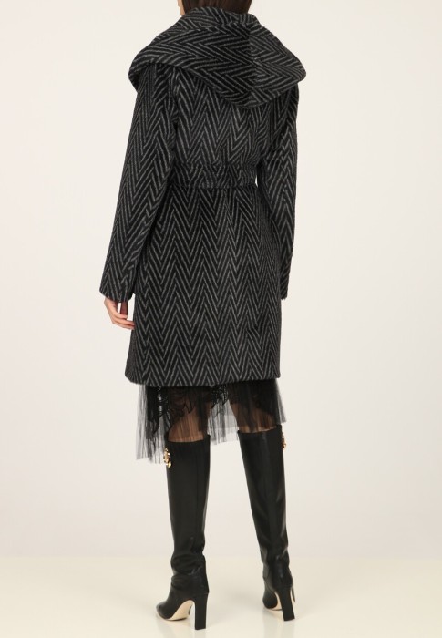 пальто  из италии вид сбоку