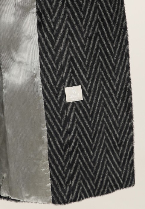 Продукция для женщин фото