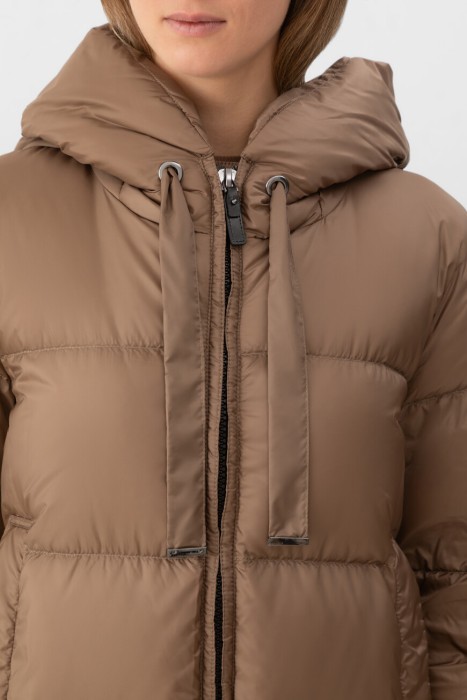 пальто  из италии вид сбоку