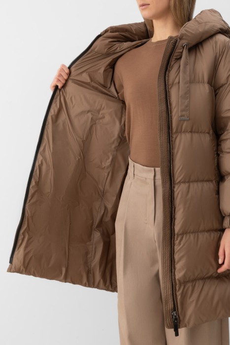 пальто  из полиэстера спереди