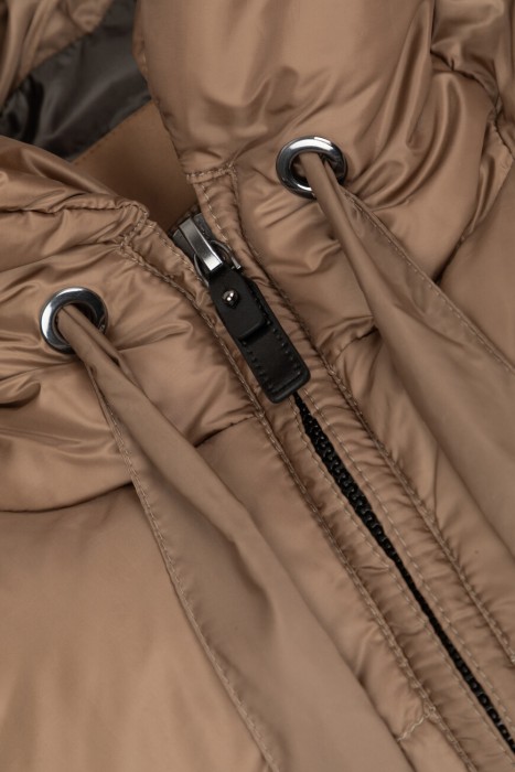 пальто  универсального стиля с лицевой стороны