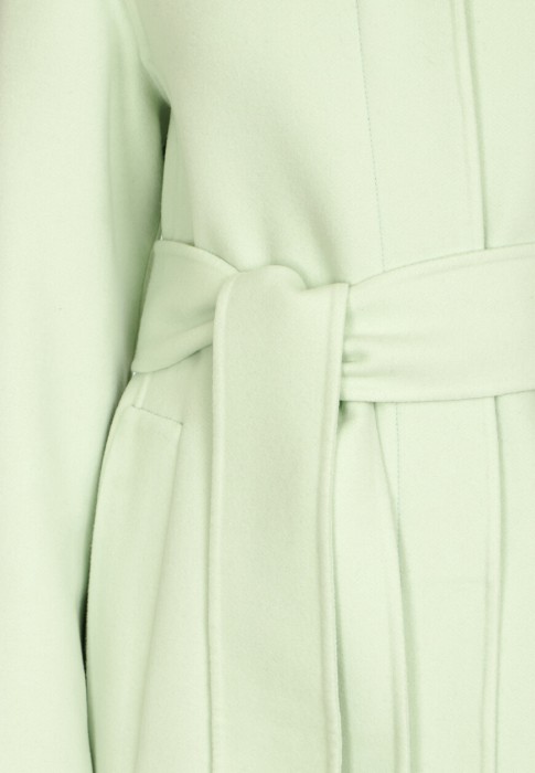 пальто  из проверенных материалов спереди