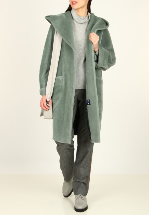 пальто  из италии вид сбоку