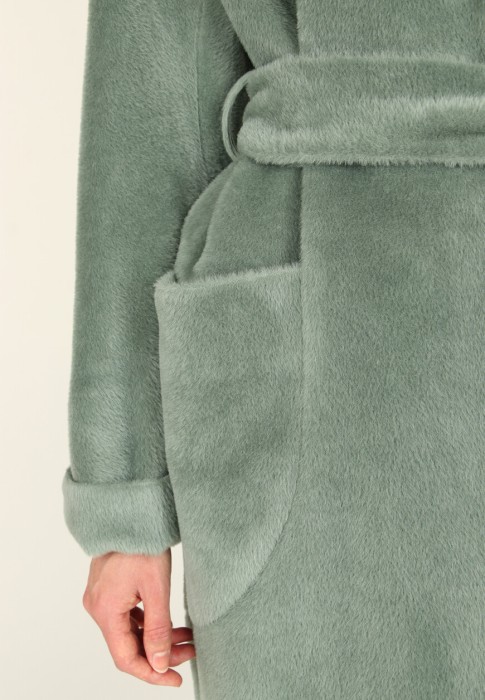 Продукция для женщин фото