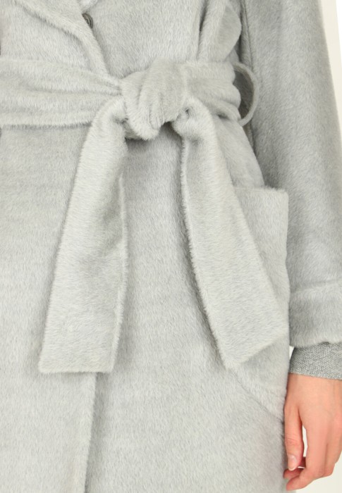 пальто  из проверенных материалов спереди