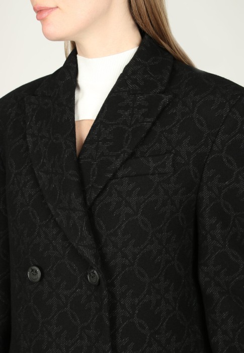 пальто  для взрослого возраста с изнаночной стороны