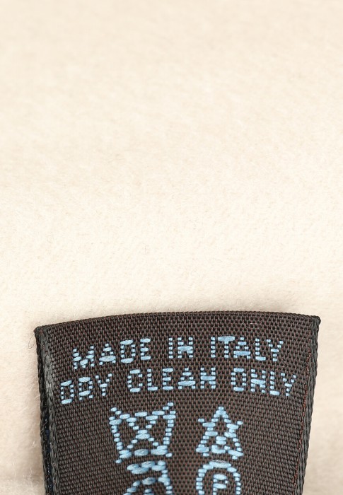 пальто  для взрослого возраста с изнаночной стороны