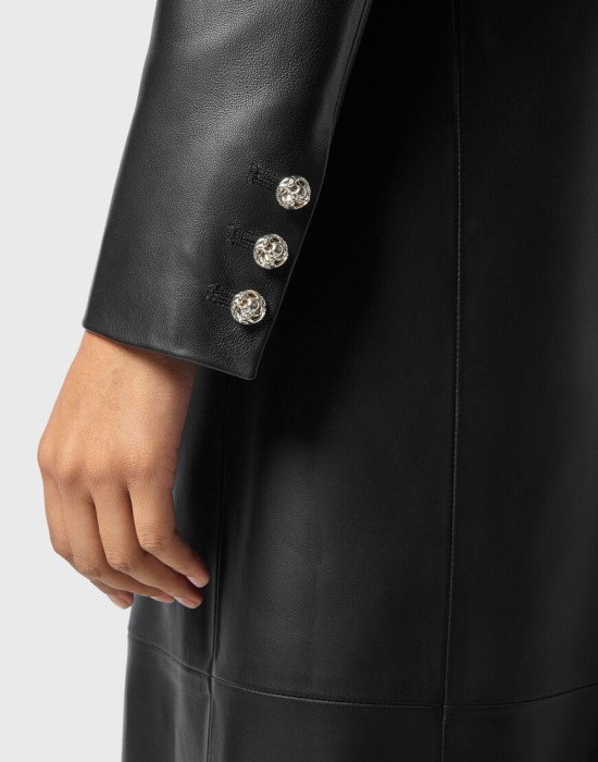 пальто  из проверенных материалов спереди