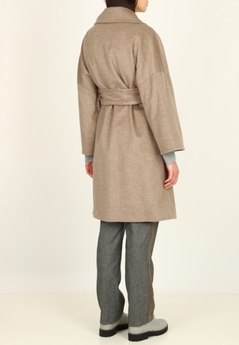 пальто  из италии вид сбоку